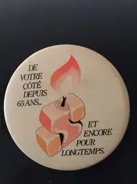 VIEUX MACARON DE L'ÉPICERIE STEINBERG 4'' DIAMETTRE ANNÉE 1982