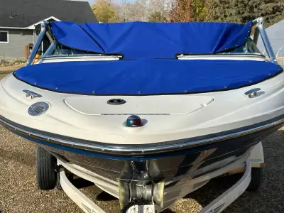 2007 Searay 205 sports 21 feet long with wakeboard tower,with full sun deck, swim platform with ladd...