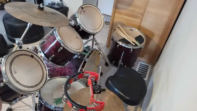 Pearl Export EXR 6-Piece Drum Kit in Drums & Percussion in Oakville / Halton Region - Image 3