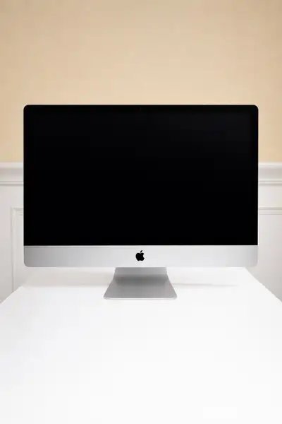 Apple iMac 27” (2013) — All-in-One Desktop Computer, View more