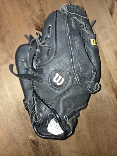 Right hand t-ball glove, View more