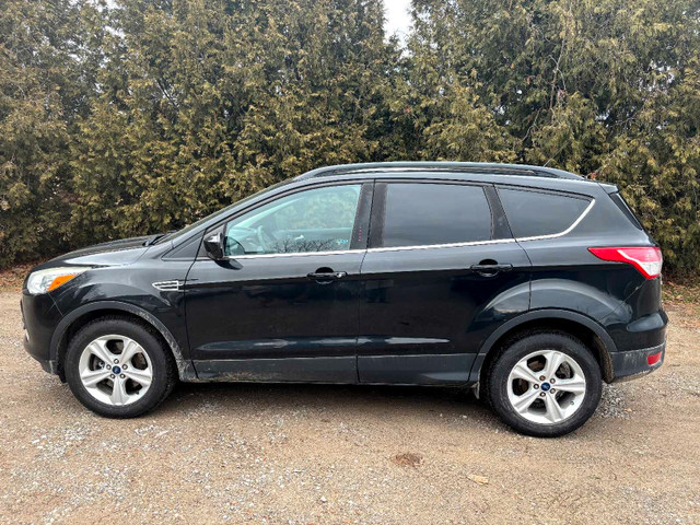 2014 ford escape (needs work) in Cars & Trucks in Brantford - Image 2