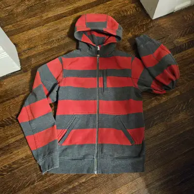 Gently used in good condition, men's size M cotton hoodie. Comes from a smoke-free and pet-free home...