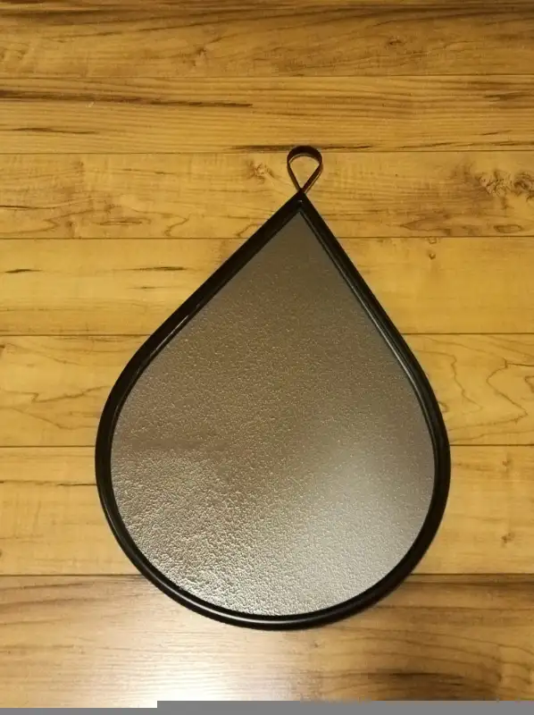 Black Teardrop Wall Mirror with Metal Frame RUIDOZ ($35 to $25) in Home Décor & Accents in Markham / York Region - Image 4