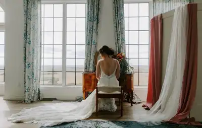 Selling my wedding dress and veil from last year. Worn once for the wedding and the dress only again...