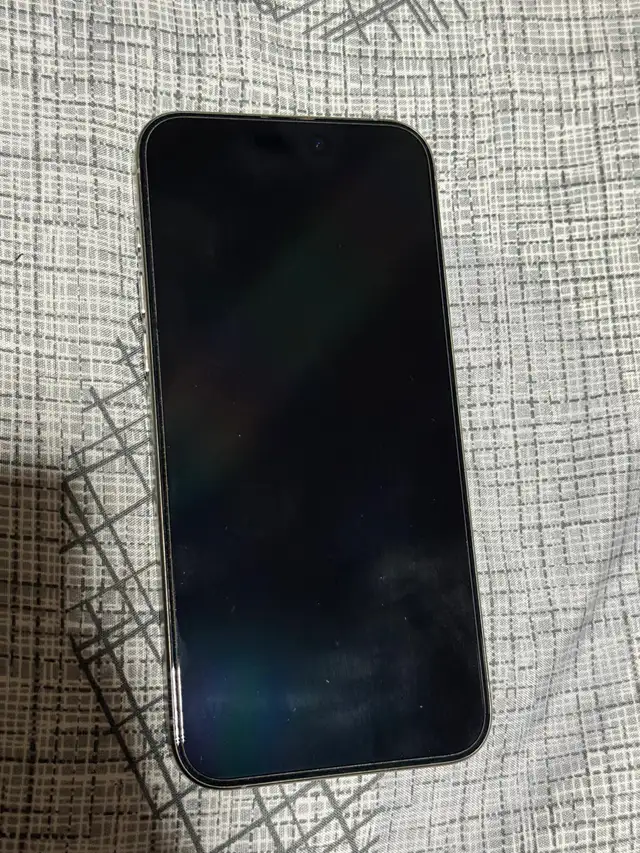 iPhone 15 pro max 256 gb for sale  in Cell Phones in Mississauga / Peel Region - Image 6
