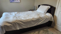Twin bed with headboard, drawers and Serta mattress 