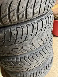 4 225/65/17 Studded Winter Tires w/rims