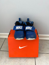 Nike Runners -Blue - Toddler Size 8C 