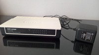 TP-LINK TL-SF1016D 16-Port 10100Mbps Desktop Switch