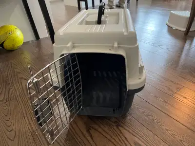 Dog or Cat Kennel , View more