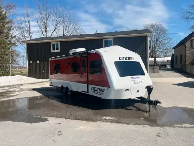 2020 Citation Reward 28’ 28’ Citation Reward in red. Red was only sold on two units and this is one...