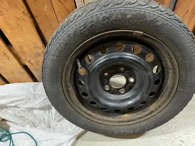 4 WINTERCAT XT tires, good condition with deep treads.