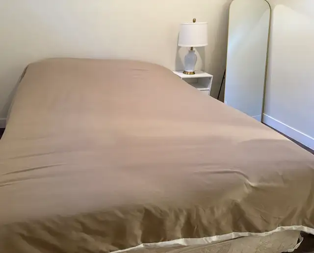 one private room is available for Female tenant 