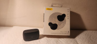 Jabra Elite 4 Active Ear Buds. Never been used. Mint condition.