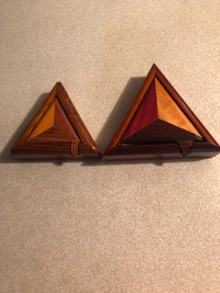 Inlaid Mixed Wood Triangle Trinket/Jewelry Boxes