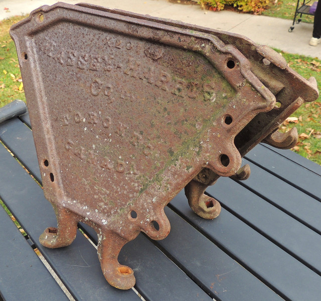 Antique Massey Harris Seed Planter Box End Plates in Arts & Collectibles in Belleville - Image 4