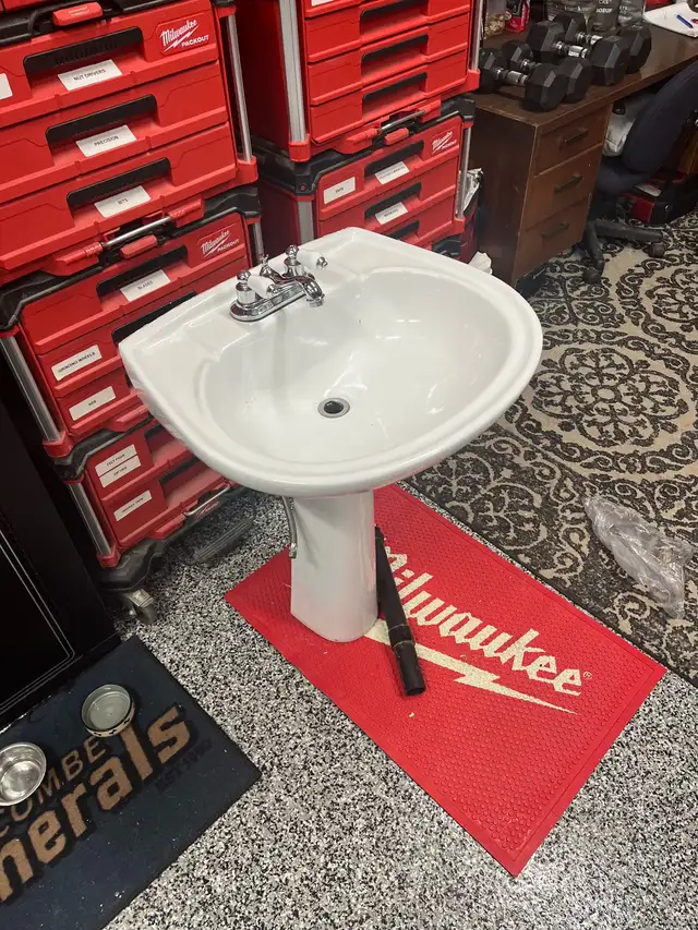 Bathroom Sink 64840214675841120