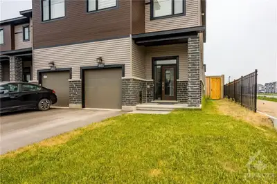 -Large size Basement with private bath for rent in Barrhaven close to Amazon Special price- Short te...