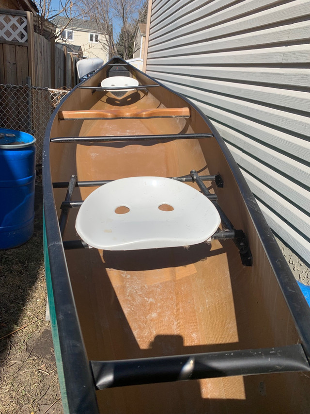 17’ Clipper Kevlar Prospector Canoe Canoes, Kayaks & Paddles Edmonton Kijiji