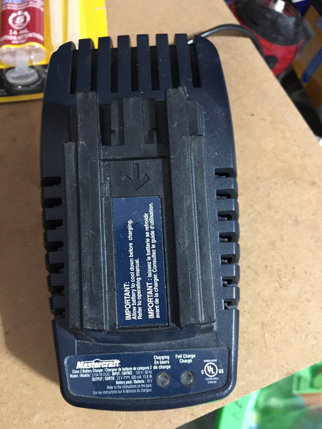 Looking for a Mastercraft 18 volt battery charger  in Power Tools in Dartmouth