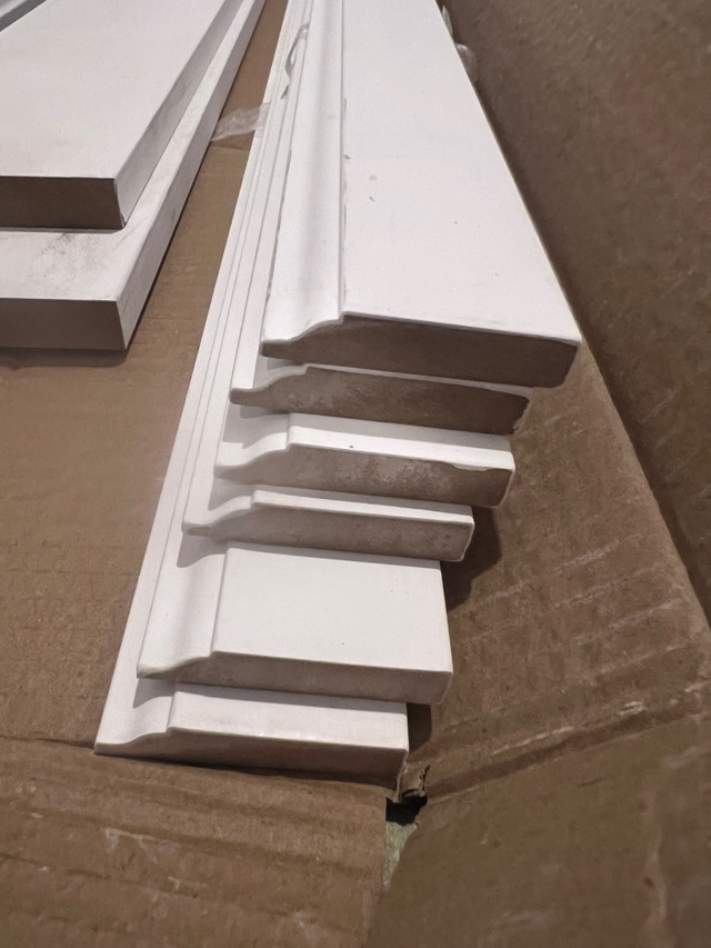 Baseboard, shuemolding, door casing in Floors & Walls in City of Toronto - Image 2