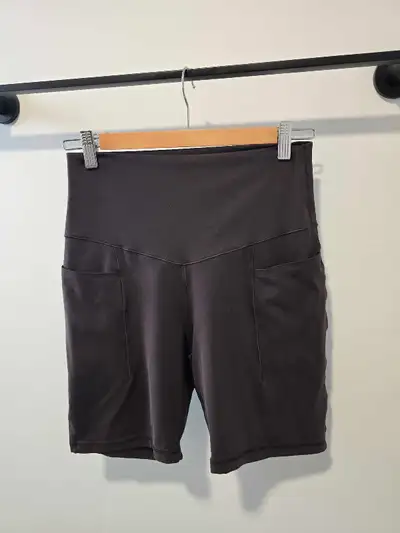 Womens size L fitness pants with pockets , View more