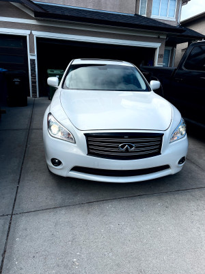 2012 Infiniti M37 -