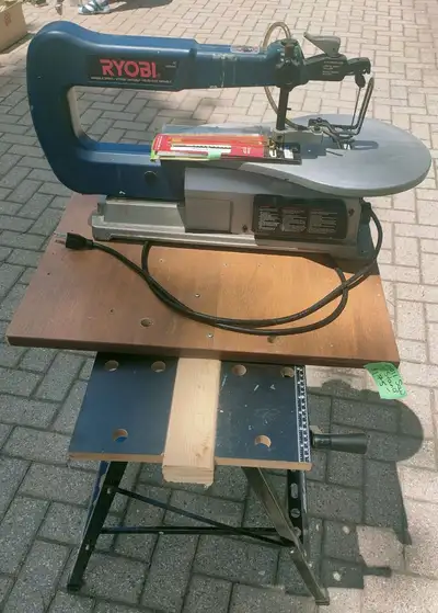 Ryobi 16" Scrolling saw with stand, View more