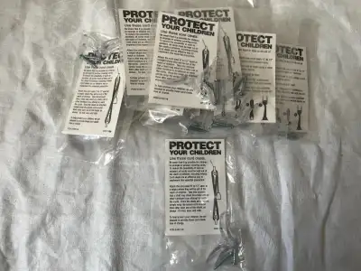 13 NEW NIP CORD CLEATS w Screws, Childproofing Window Coverings, View more