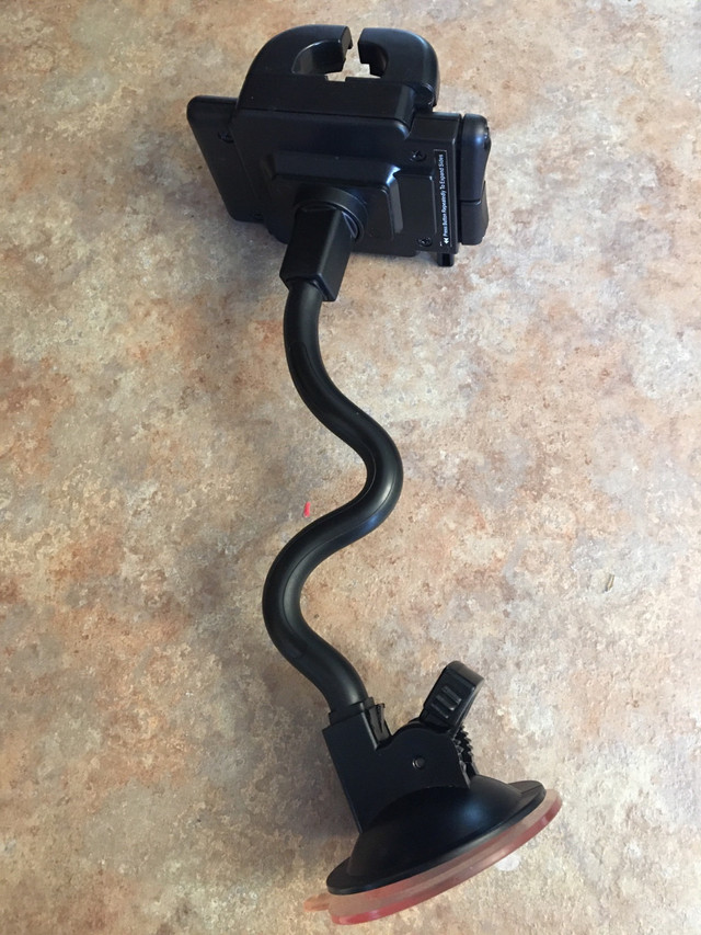 Bracketron cell phone car mount in Cell Phone Accessories in Kitchener / Waterloo