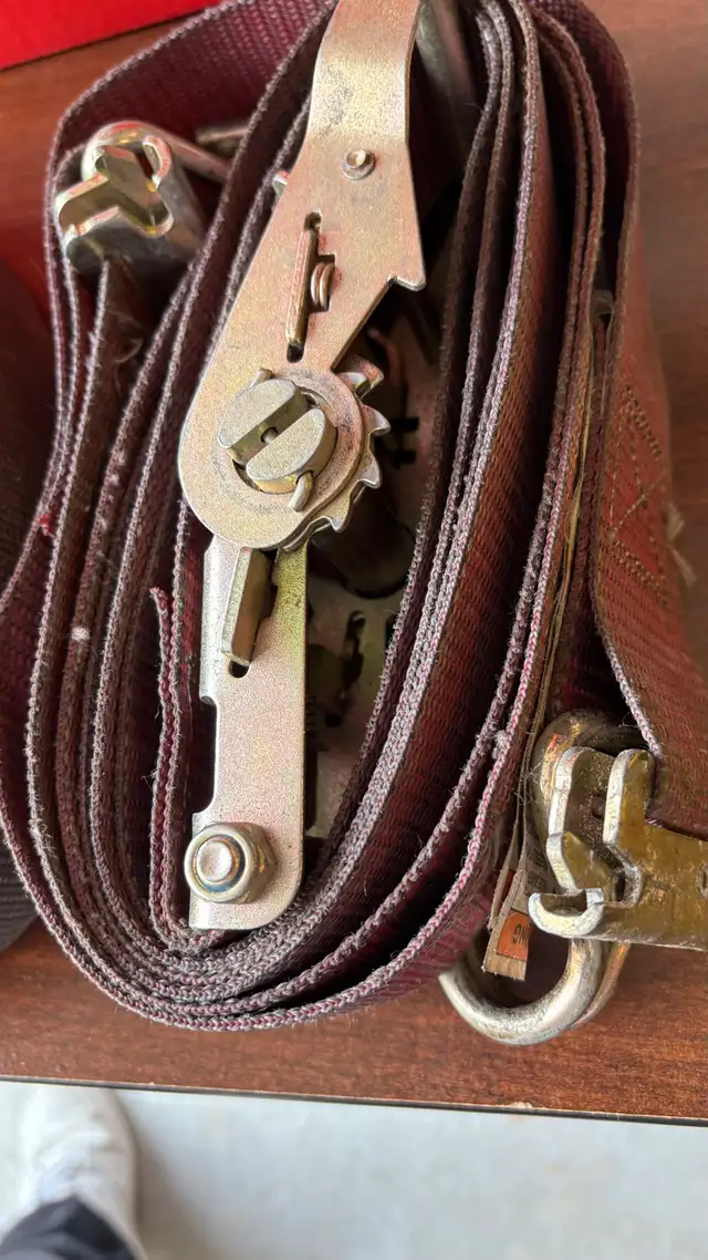 Tie Down Ratchet Straps (great cond.) in Cargo & Utility Trailers in Mississauga / Peel Region - Image 3