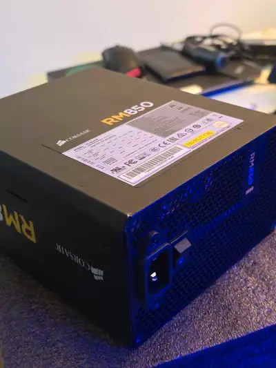 RM850 GOLD CERTIFICATE PSU LIKE NEW Box and papers COMPLETELY MODULAR Silent when low Load