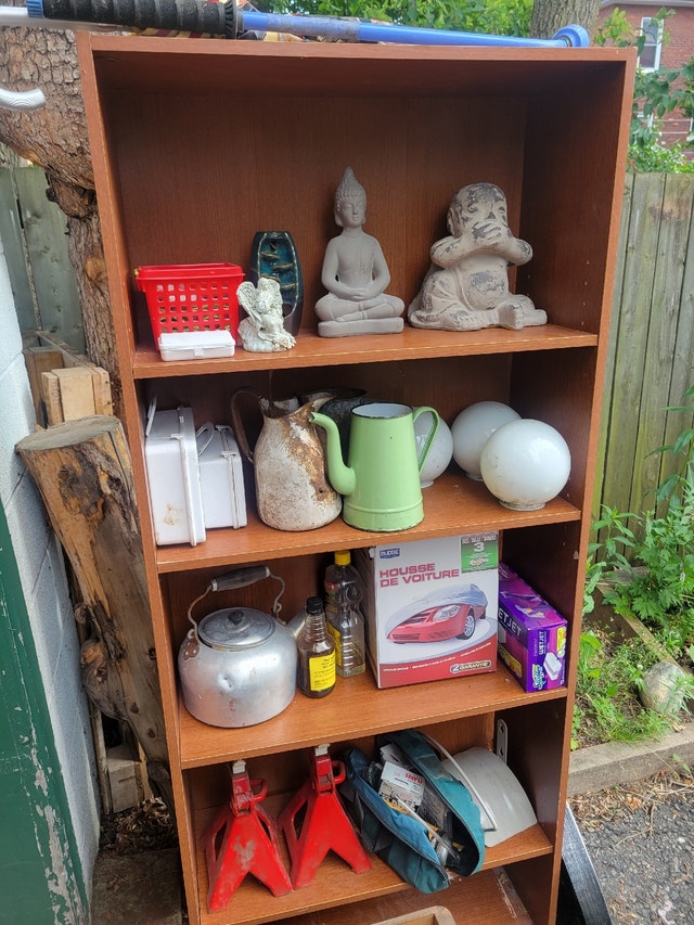 Yardsale 426 Algonquin Avenue north bay | Garage Sales | North Bay | Kijiji