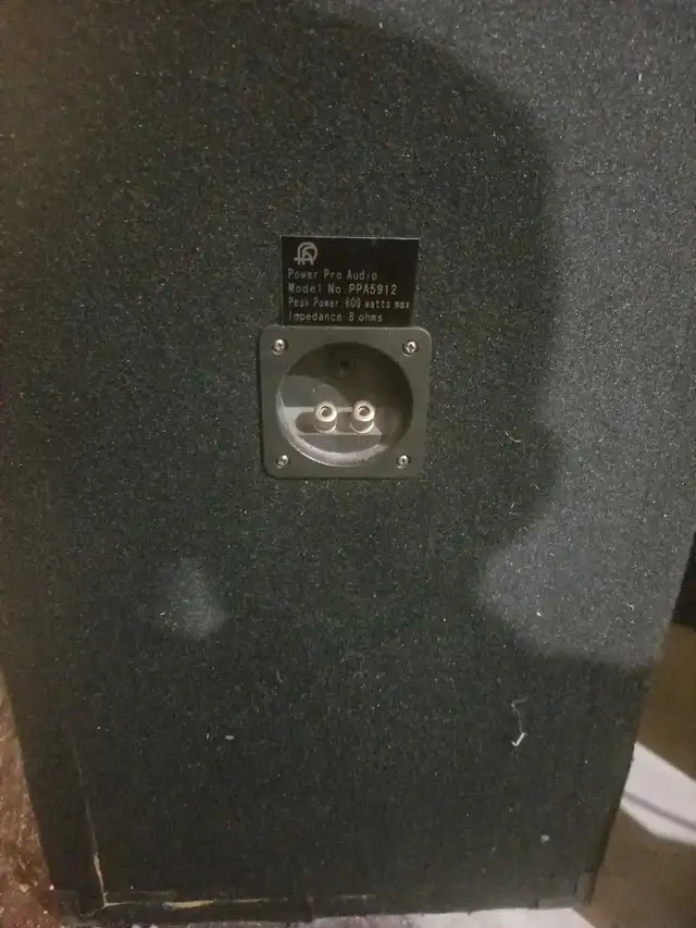 Power Pro Audio DJ Speakers 600 WATTS  $150 FIRM63234937364355123
