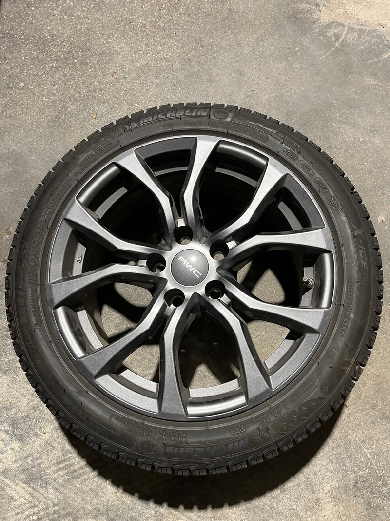 225/45R17 Michelin Winter Tires & Rims Tires & Rims Kitchener / Waterloo Kijiji