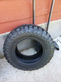 1 BRAND NEW TOYO M/T OPEN COUNTRY 265X70X17