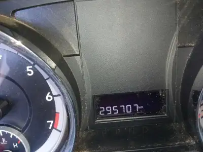 2011 Grand caravan needs fuel pump good engine good transmission fully loaded 2000 obo as is if you...