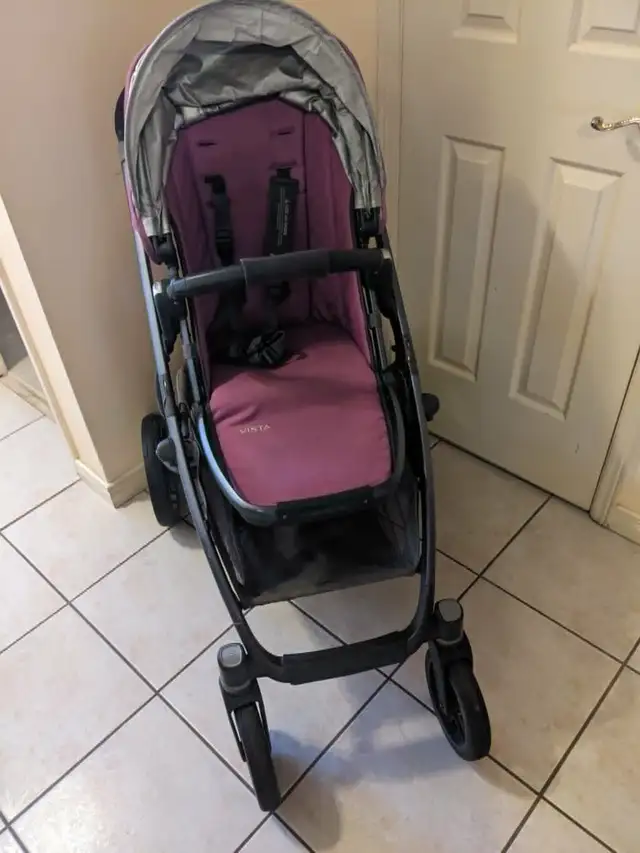 Uppa Baby Vista Stroller and Basinet in Strollers, Carriers & Car Seats in Markham / York Region - Image 7