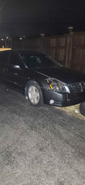 2004 Nissan Maxima