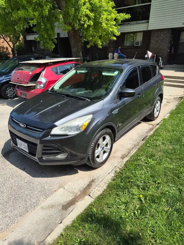 2015 Ford Escape SE $8000 safetied! 