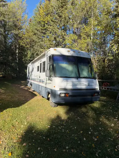 1997 Suncruiser 37’. Slide 12’, Hydraulic leveling and slide , everything works and in good conditio...