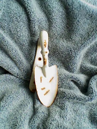 Iron garden shovel knocker, View more