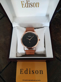 Edison Women's Classic Sub Dial Leather Watch