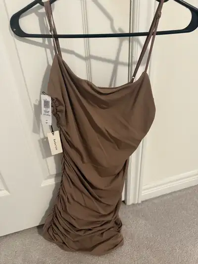 Brand New with Tags Aritzia Babaton Dress, View more