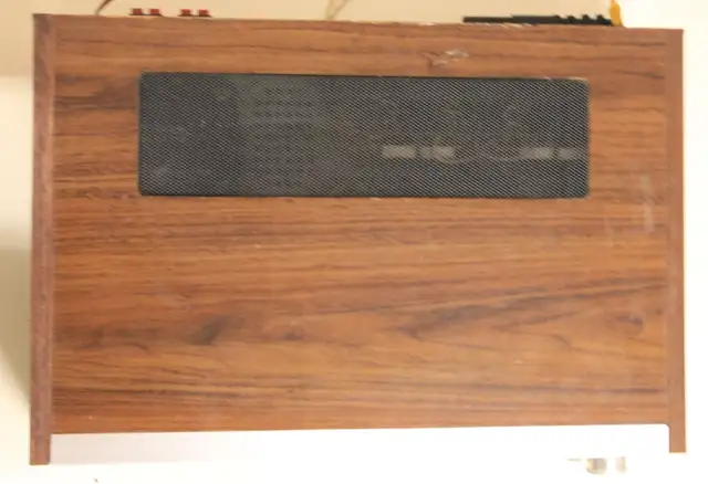 Vintage (1976-77) Toshiba SA-520 Stereo Receiver in Stereo Systems & Home Theatre in St. Catharines - Image 5