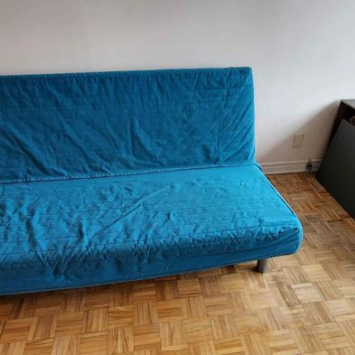 IKEA Sofa bed for sale ($100), pick up only dans Sofas et futons  à Laval/Rive Nord