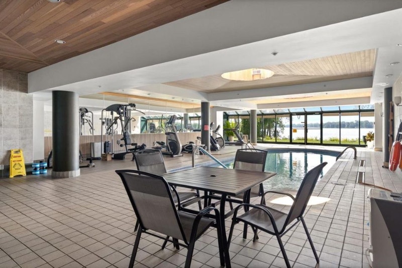 PIERREFONDS WATERFRONT LUXURY FURNISHED CONDO FOR RENT Locations