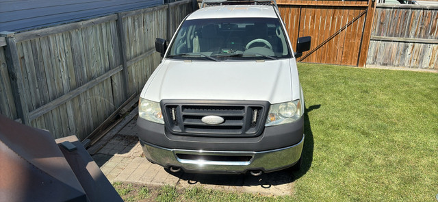 2008 Ford F150 four-wheel-drive in Cars & Trucks in Calgary