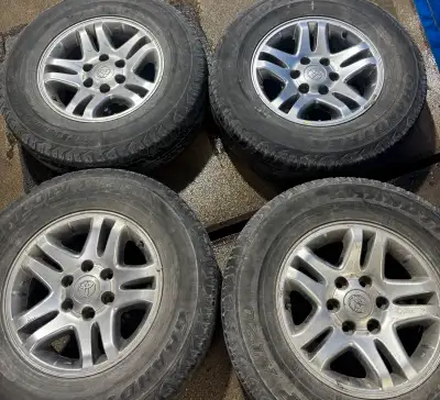 (4)- 17 inch Alloy rims. Bolt pattern:6x139.7, Centre bore:106.1mm. Will fit on Toyota Trucks, Toyot...